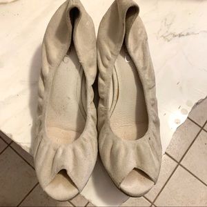 Aldo Suede Off-White Peep-toe Shoes, Sz 7.5/8